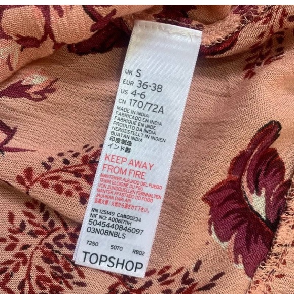 NWT Topshop Pink Floral Cold Shoulder Boho Romper - Picture 7 of 8